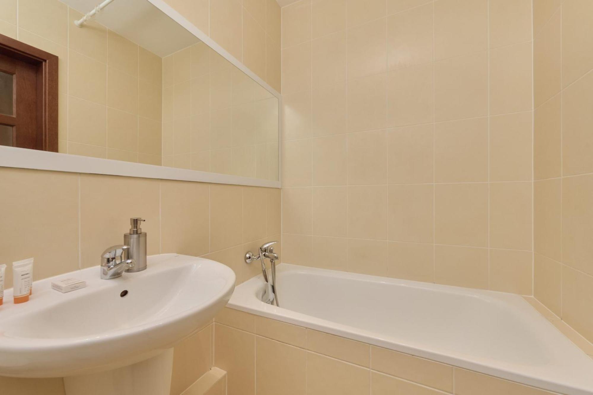 Teczowa Apartment In Wroclaw By Rent Like Home Екстер'єр фото